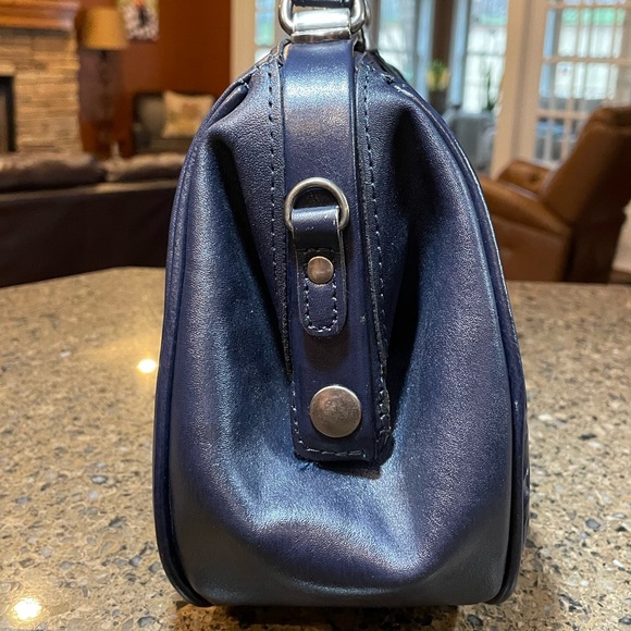 Patricia Nash Gracchi Vintage Leather-Wrapped Frame Satchel Caribbean Blue EUC - Picture 6 of 15